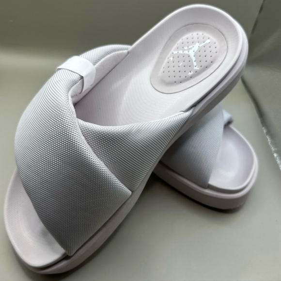 Nike Women's Jordan Sophia Slide DD9277-515 - Picture 1 of 5
